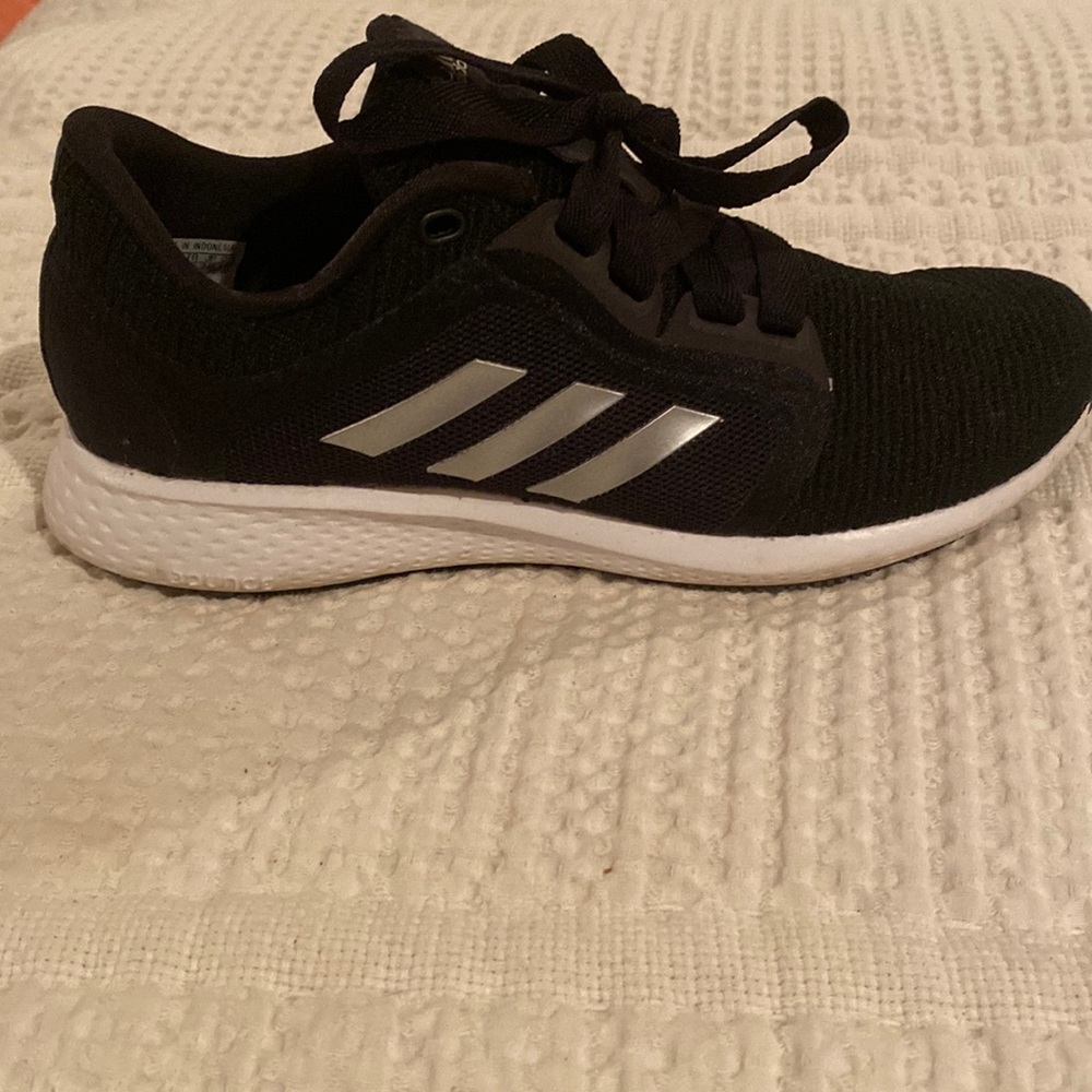 Womens adidas 7 1/2 black